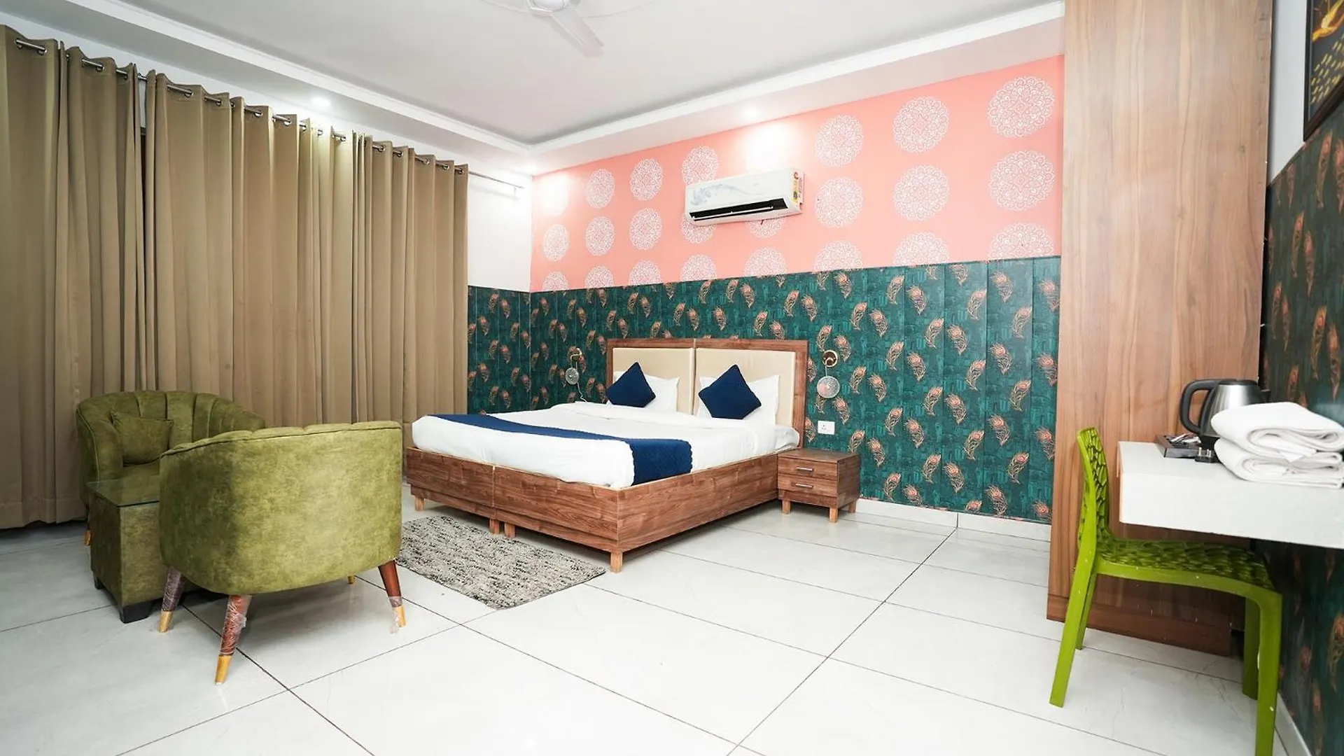 Fabhotel Tanvi Premium 구르가온 인도